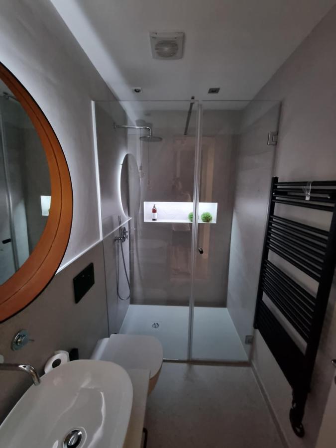 Arena Design Apartments With Free Private Parking And With A Terrace Pula Exterior foto