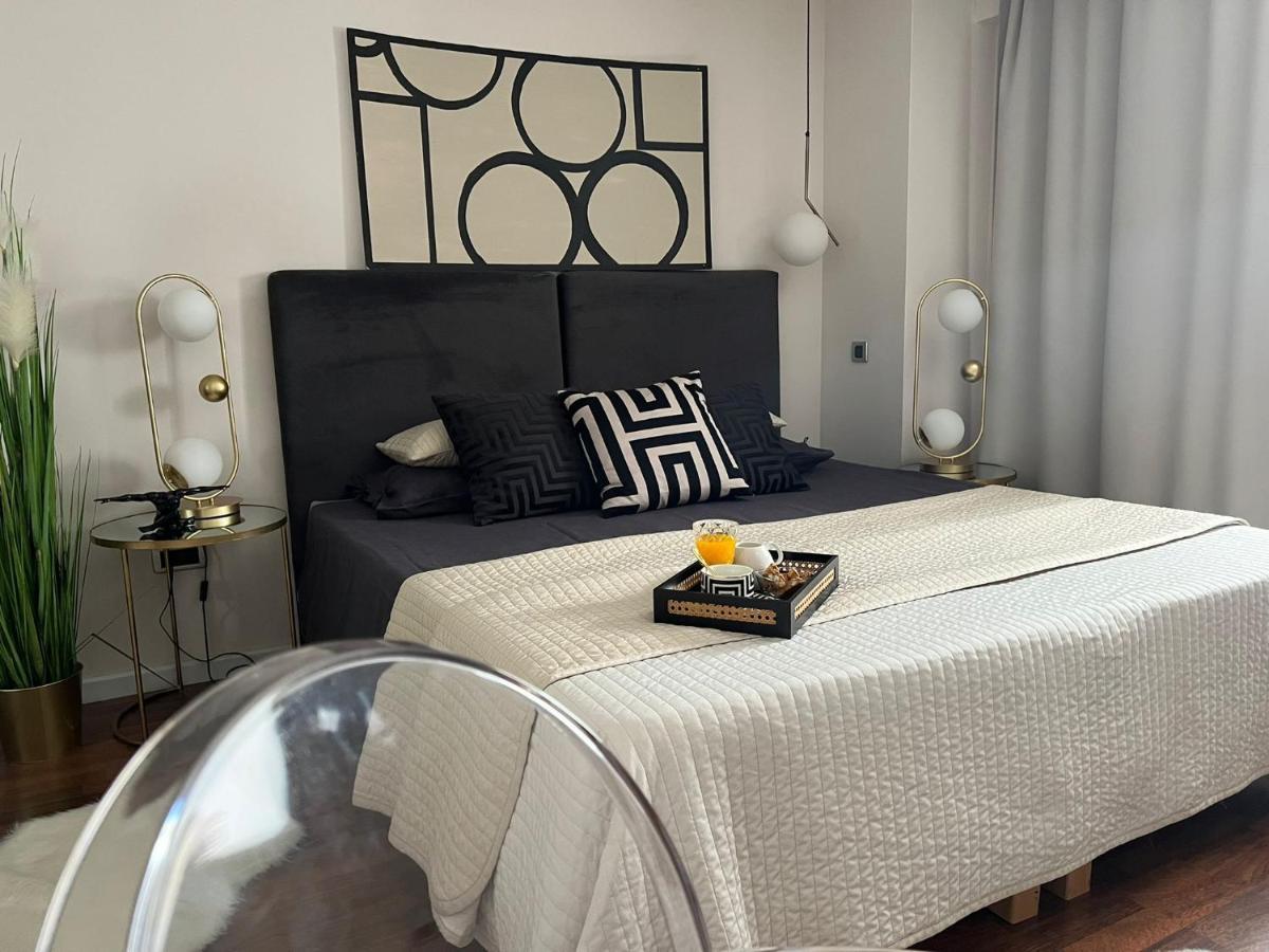 Arena Design Apartments With Free Private Parking And With A Terrace Pula Exterior foto